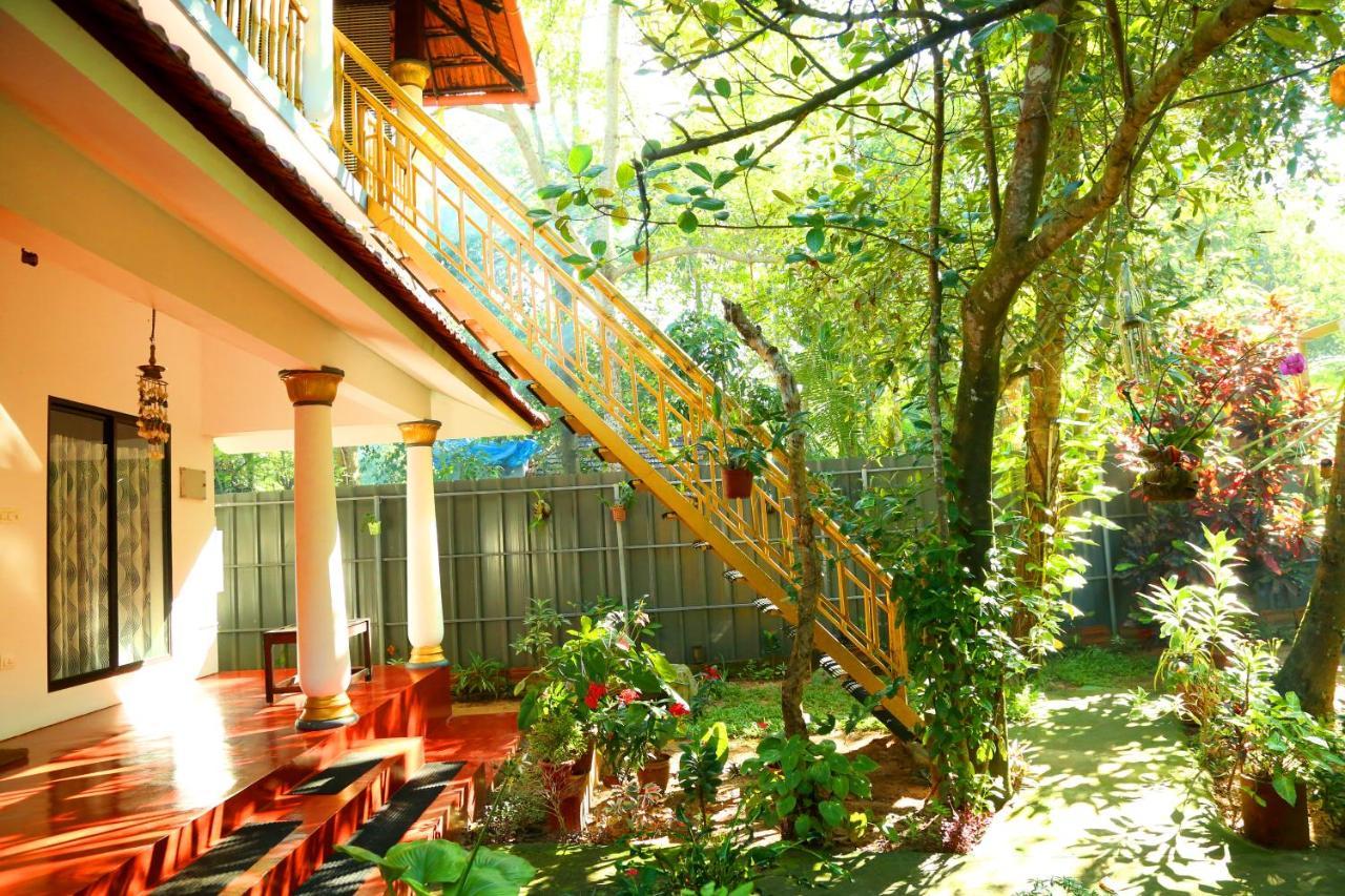 Apartmán Marari John'S Beach Mararikulam Exteriér fotografie