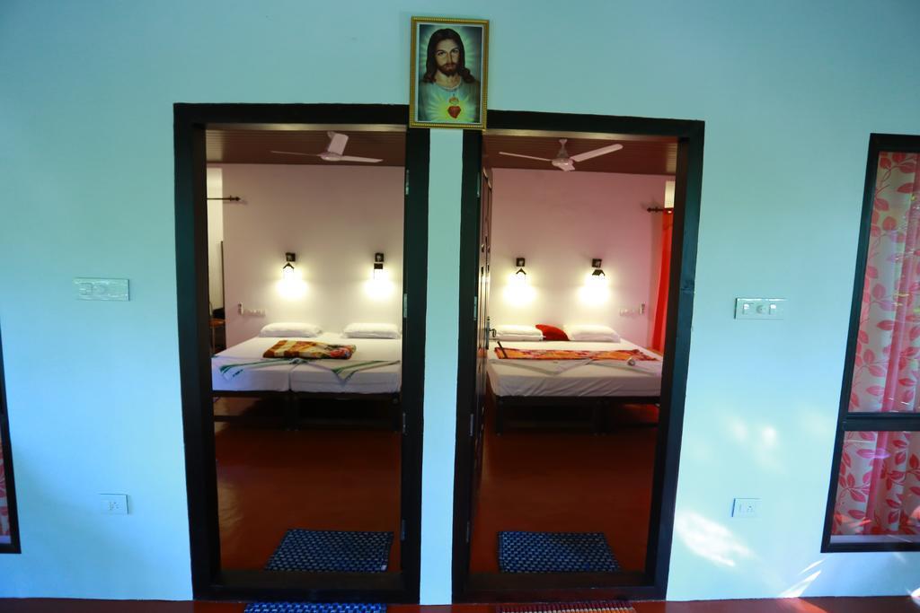 Apartmán Marari John'S Beach Mararikulam Exteriér fotografie